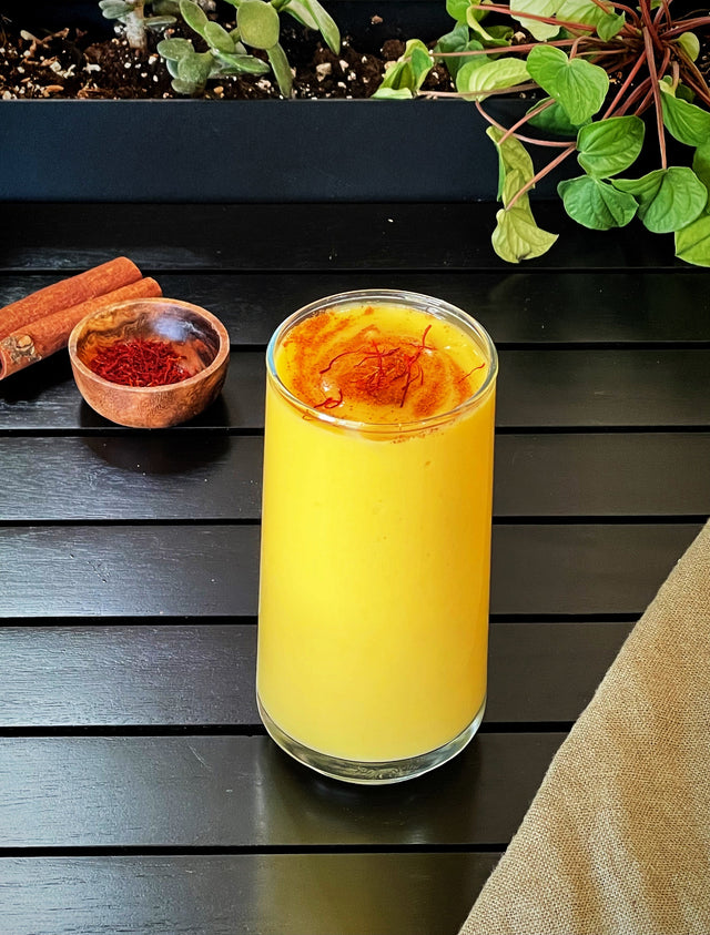 how to make a mango lassi