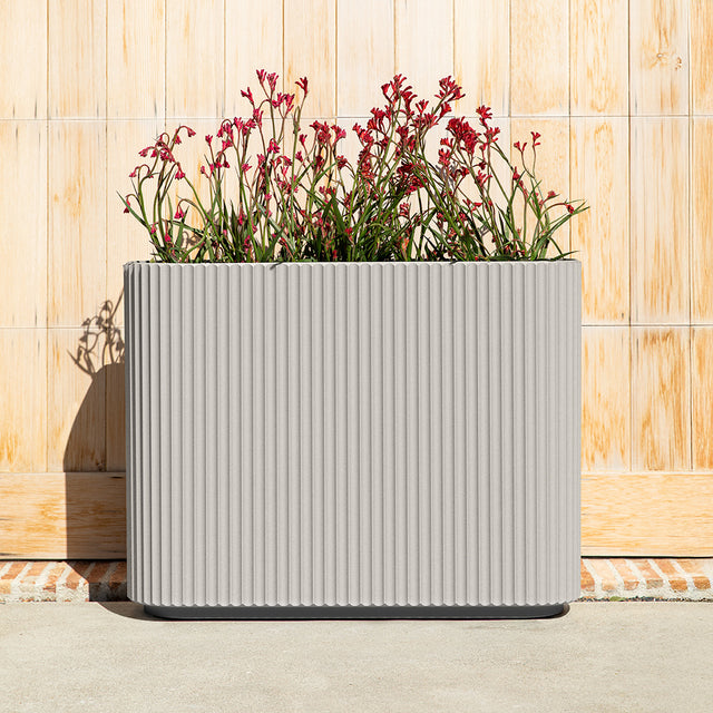 demi span planter