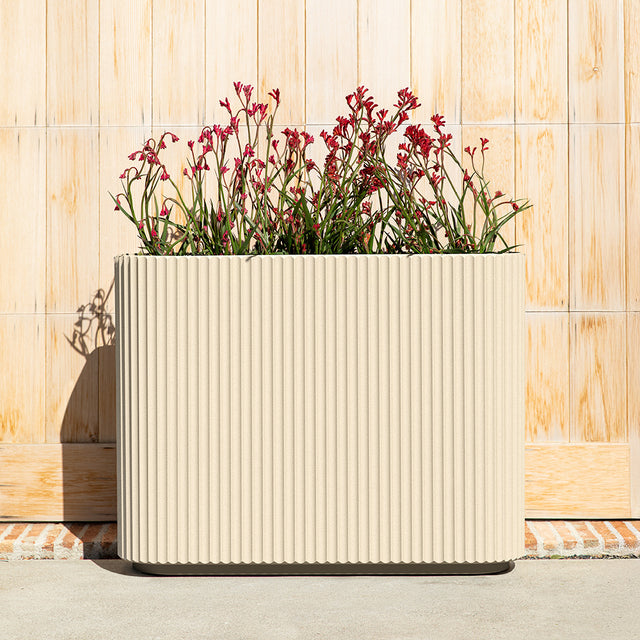 demi span planter