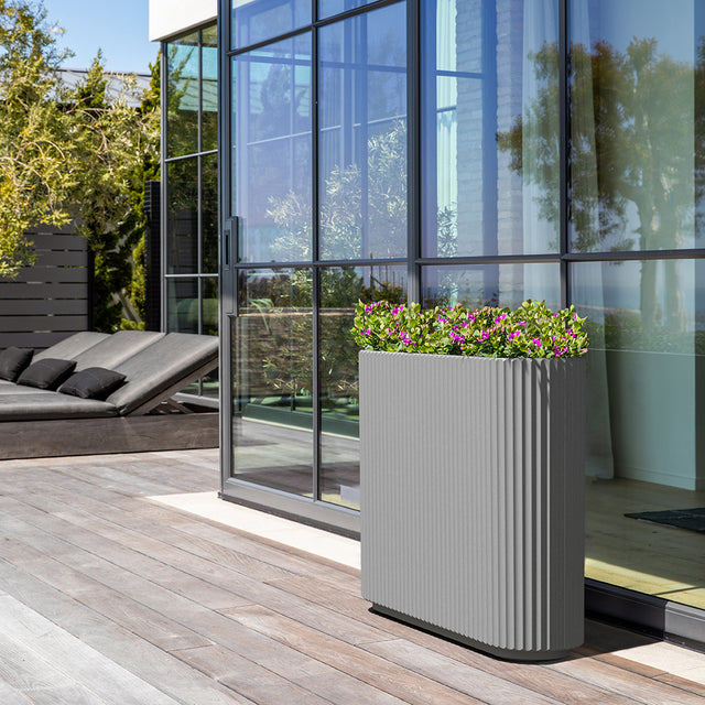 demi span planter