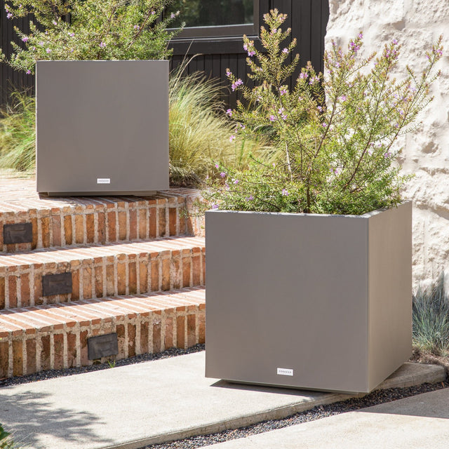 block cube planter