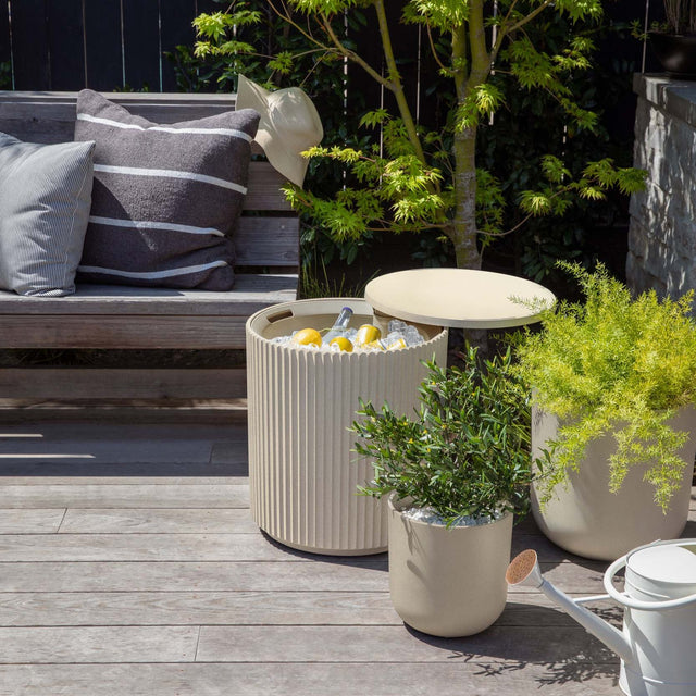demi chill side table