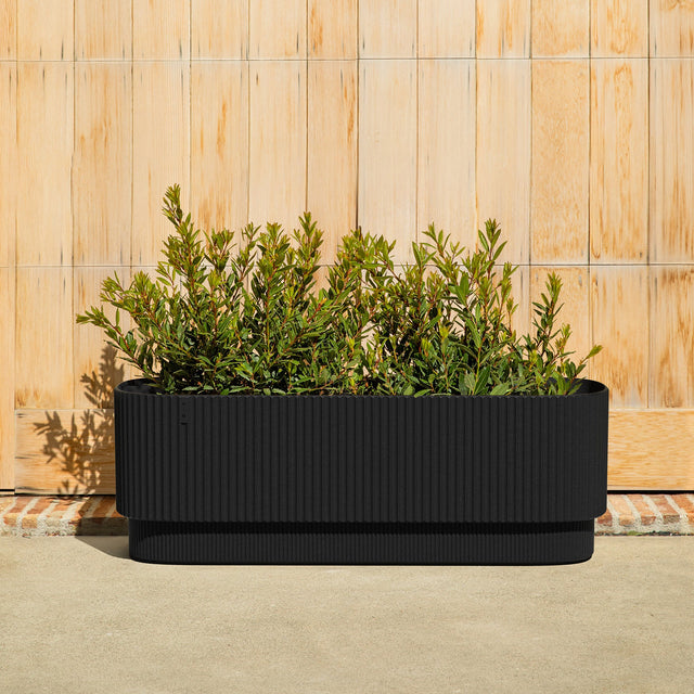 demi garden bed
