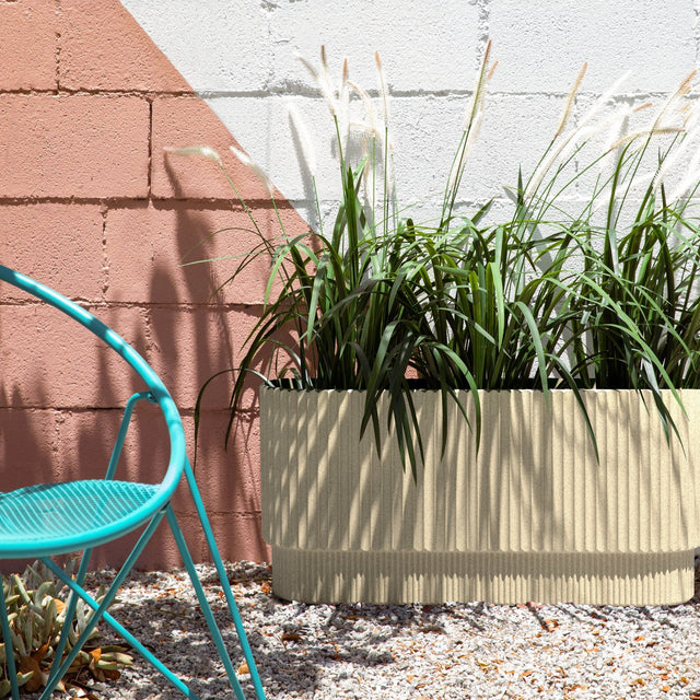 demi long planter