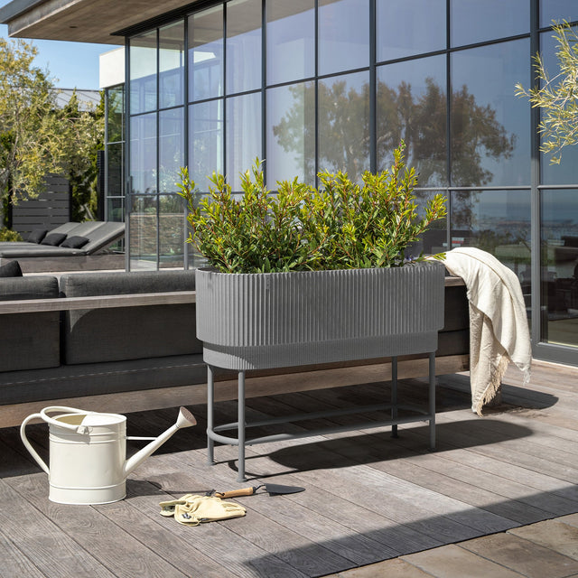 demi raised garden bed