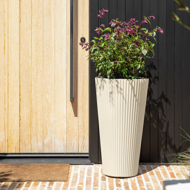 demi tall planter