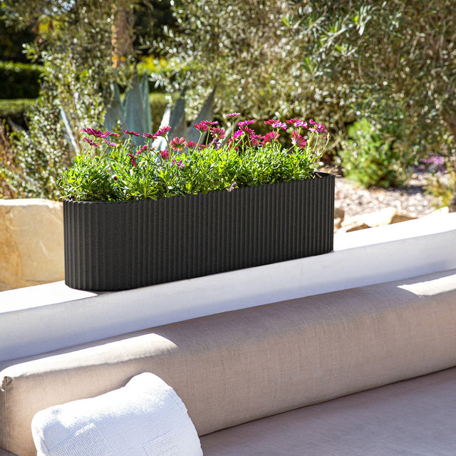 demi window box planter