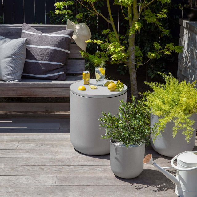 kona chill side table