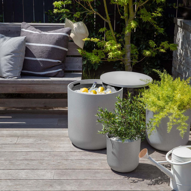 kona chill side table