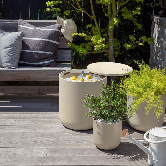 kona chill side table
