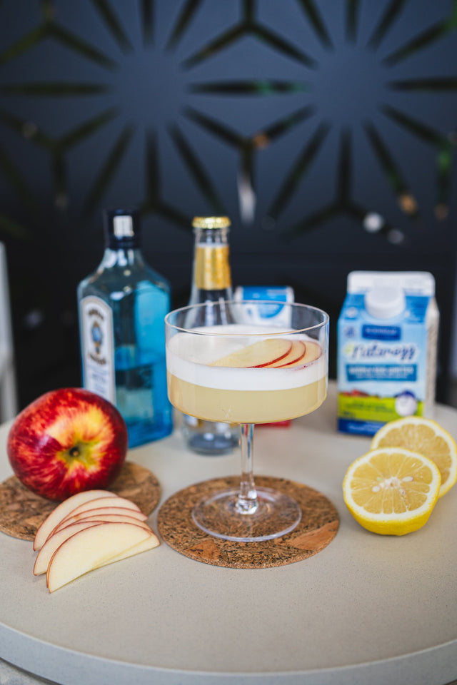 how to make an apple gin fizz