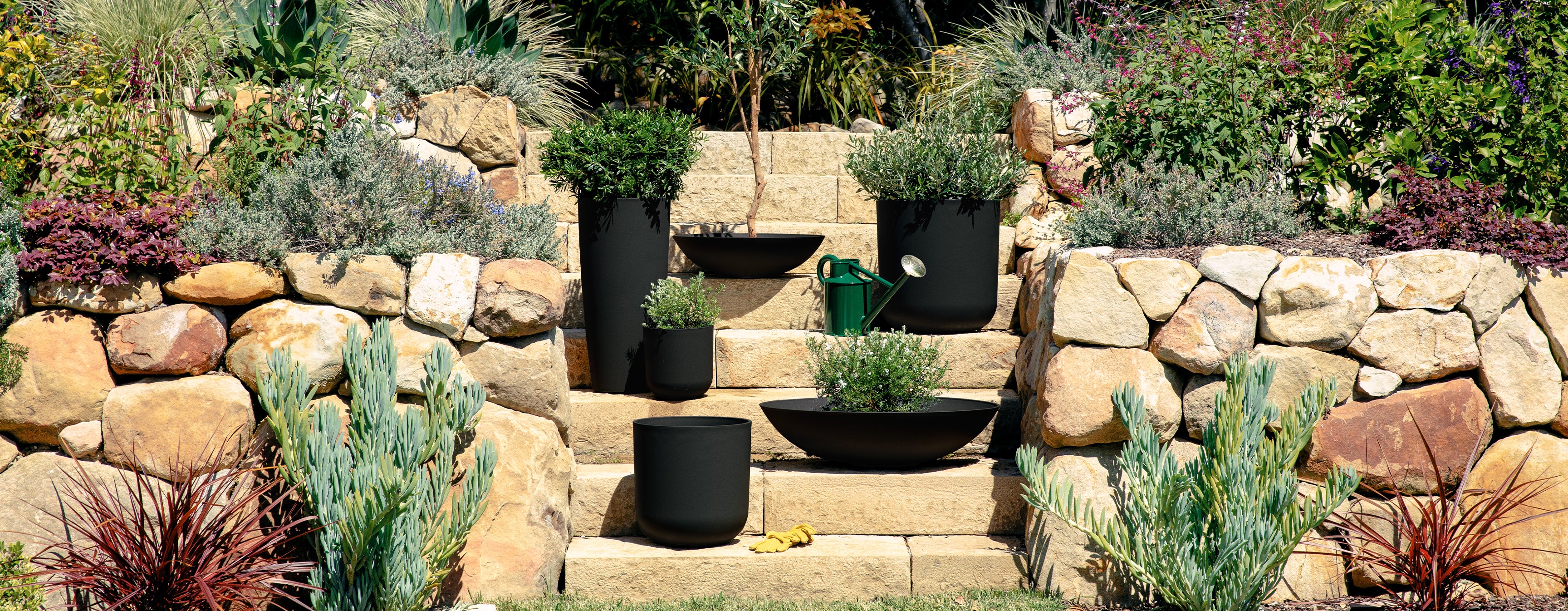 shop all planters – Veradek