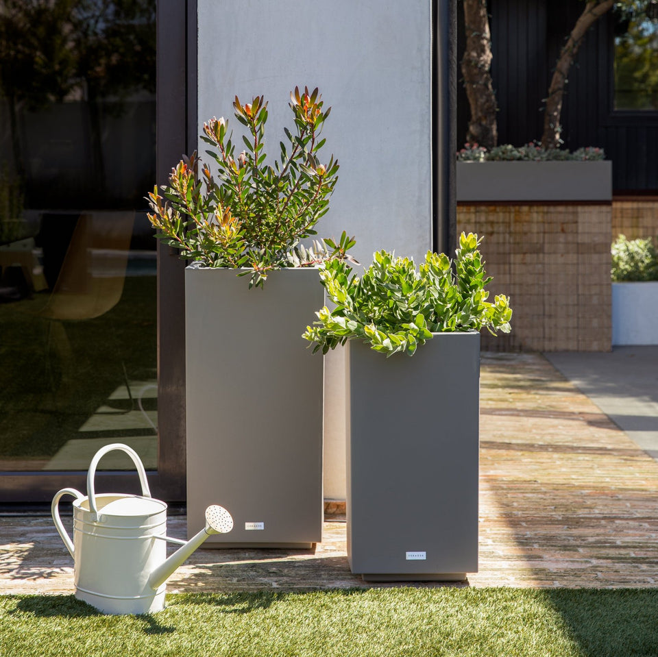 block pedestal planter