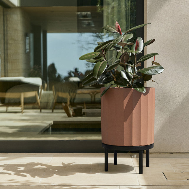 column raised planter