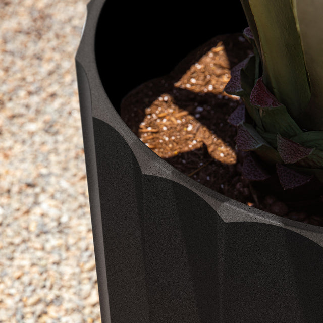 column planter