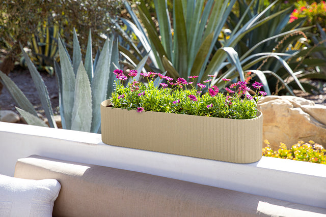 demi window box planter