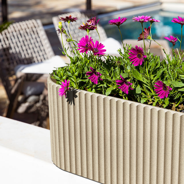 demi window box planter