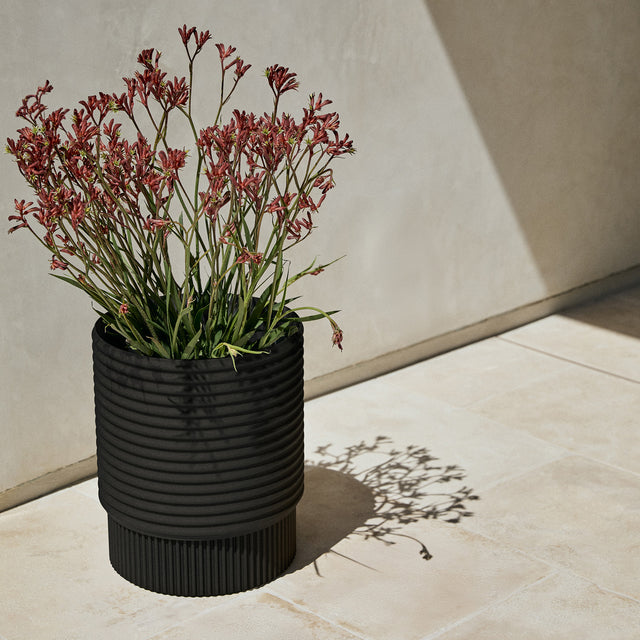 mod medium planter