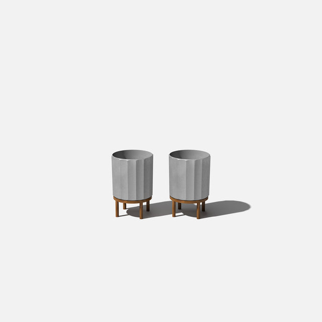 column raised planter