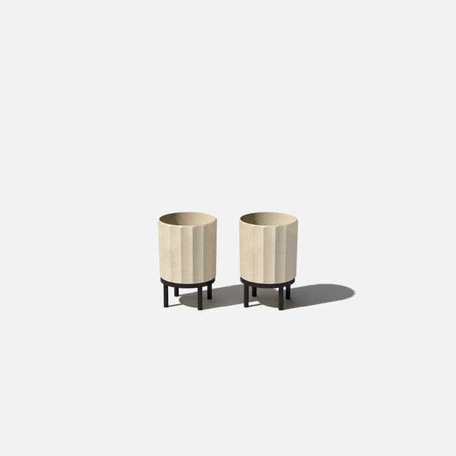 column raised planter