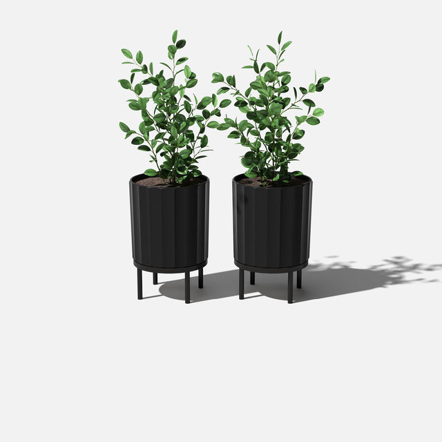column raised planter