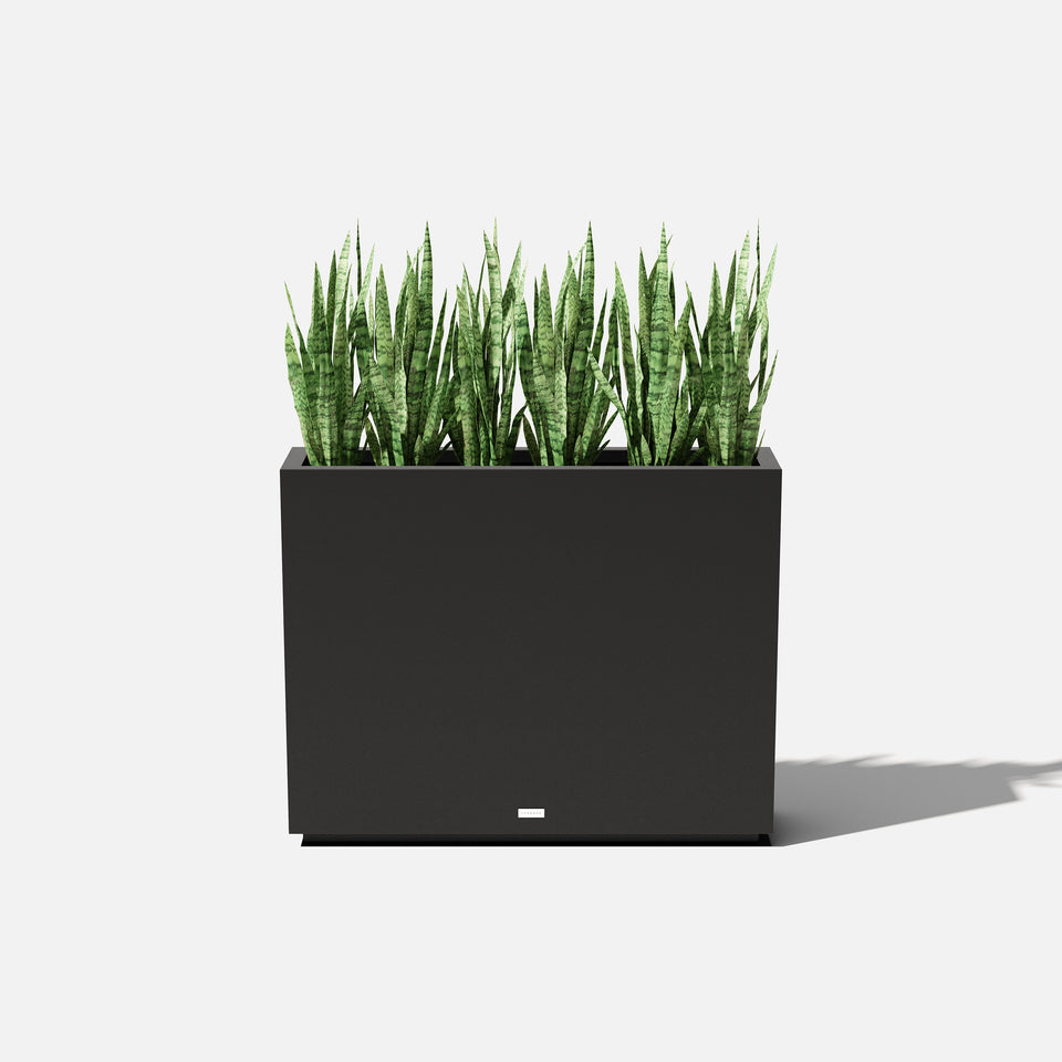 metallic span planter