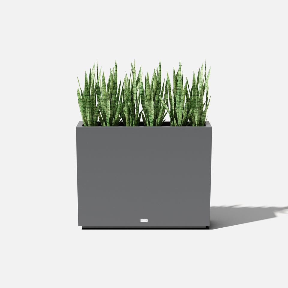 metallic span planter