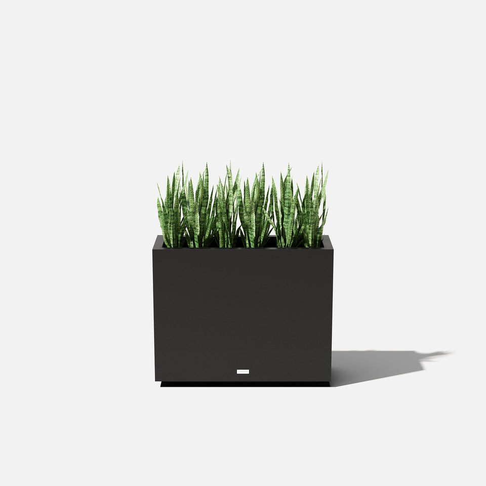 metallic span planter