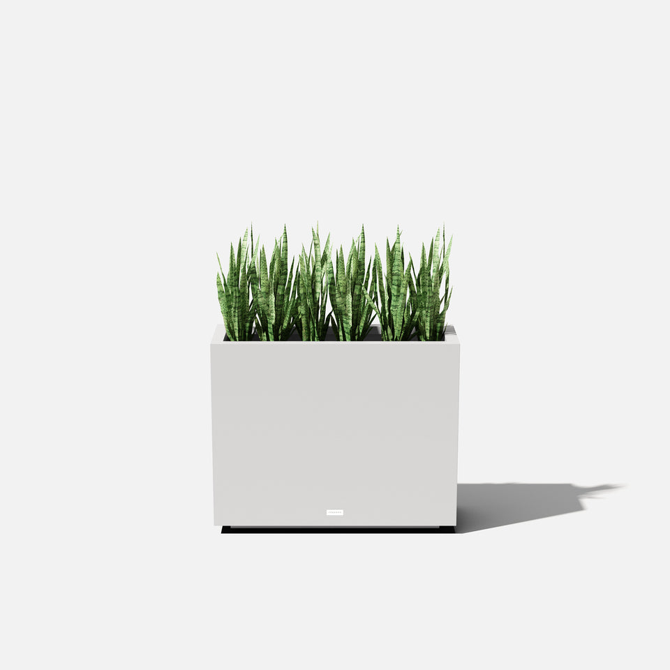 metallic span planter