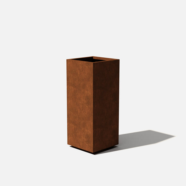 corten pedestal planter– Veradek